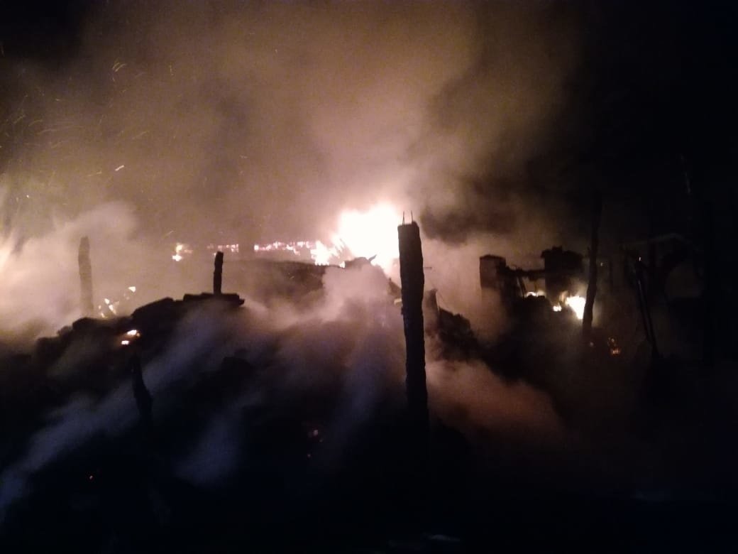Пожар в д. Таракановка Дмитриевского района Курской области